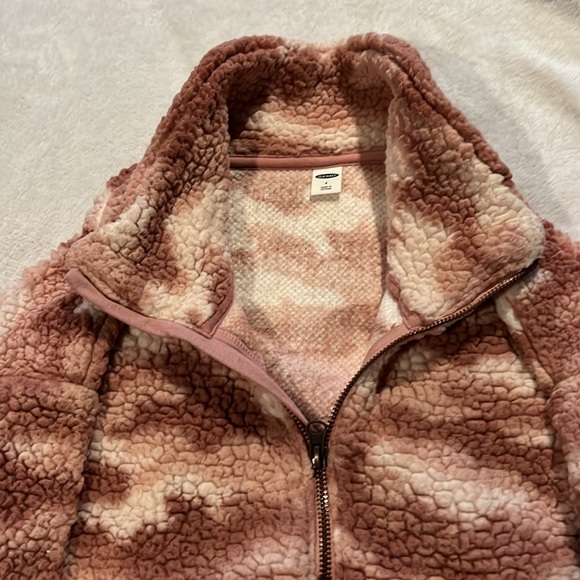 Old Navy Pink Camo Quarter-Zip - Picture 2 of 4